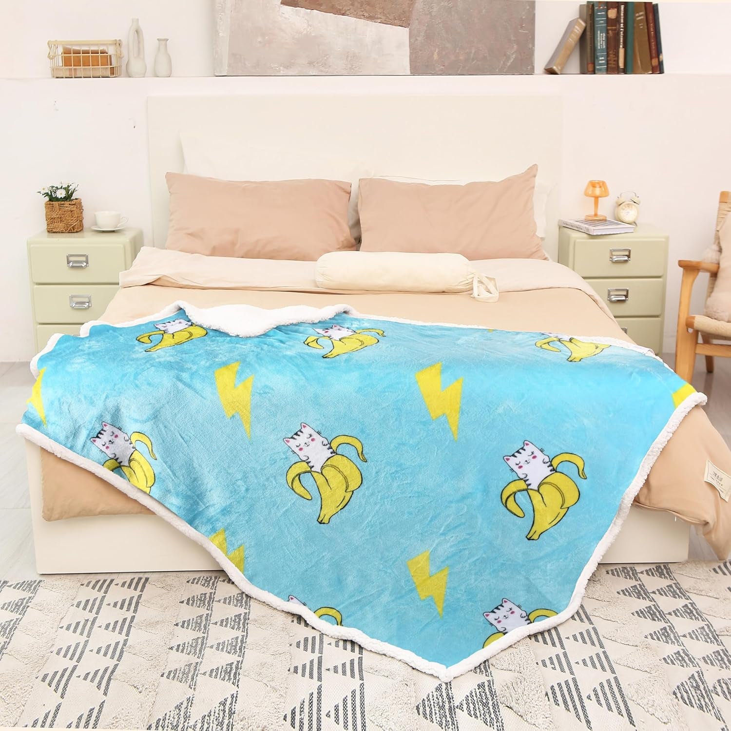 Banana Cat Print Sherpa Fleece Throw Blanket, Soft Mink Plush Couch Blanket, Fuzzy Fluffy Comfy Warm Throws, Comfort Caring Gift, 50X60 Inches