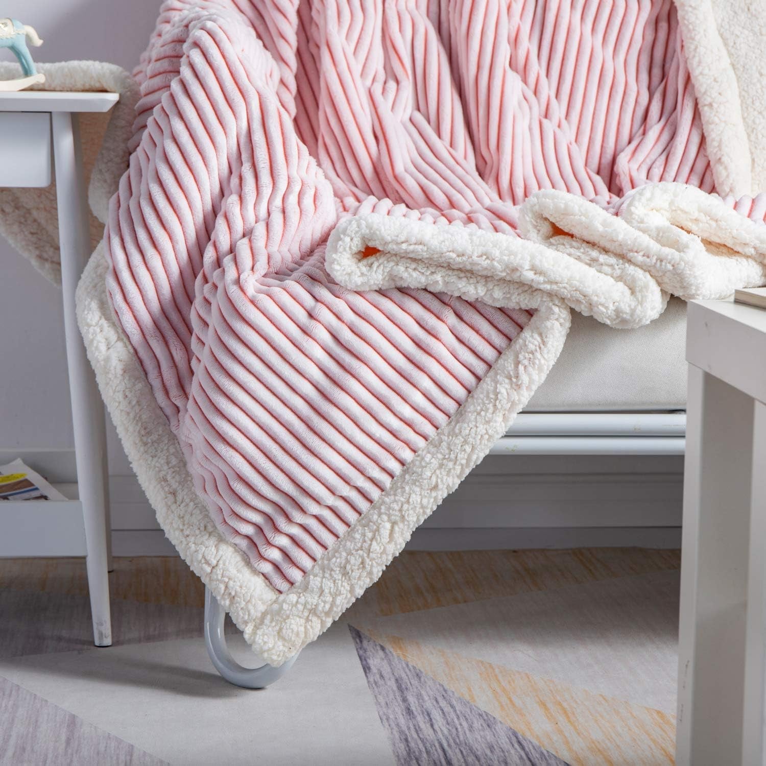 Sherpa Fleece Blanket 71X80, Pink & White Soft, Plush, Fluffy, Warm, Cozy, Thick Perfect for Couch, Bed, Sofa, Chair - Reversible Queen Size Blanket